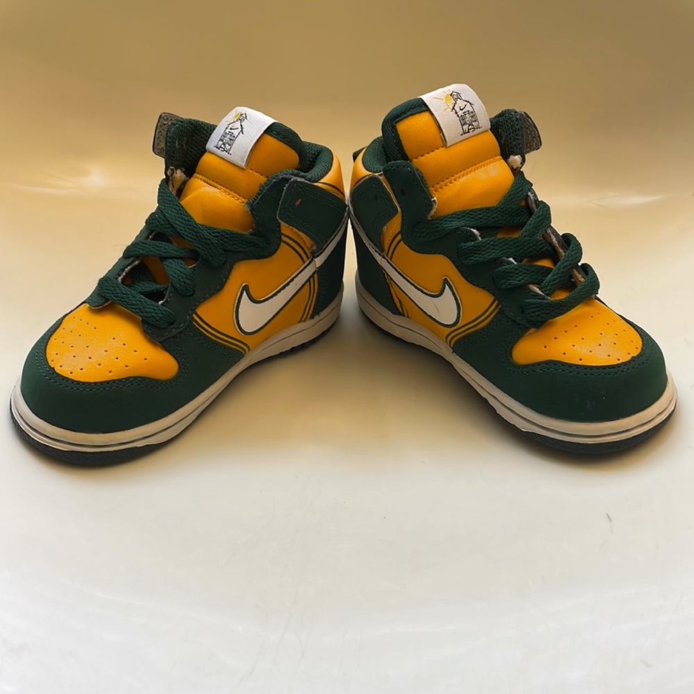 Nike Dunks - RARE Colorway - Picture 2 of 7
